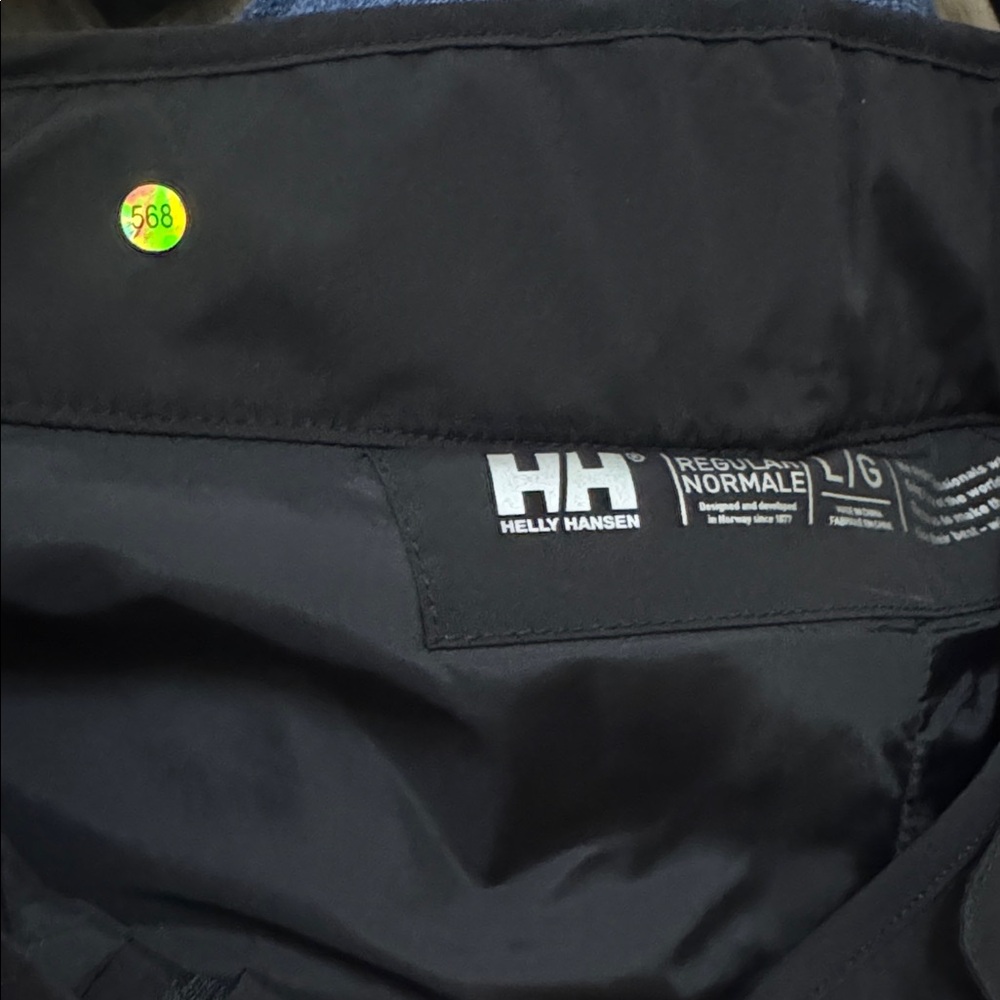 Helly Hansen Classic Black Hat